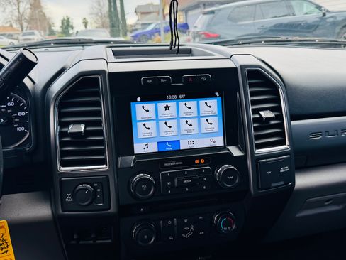 Used 2017 Ford F250 XLT w/ XLT Value Package image 11