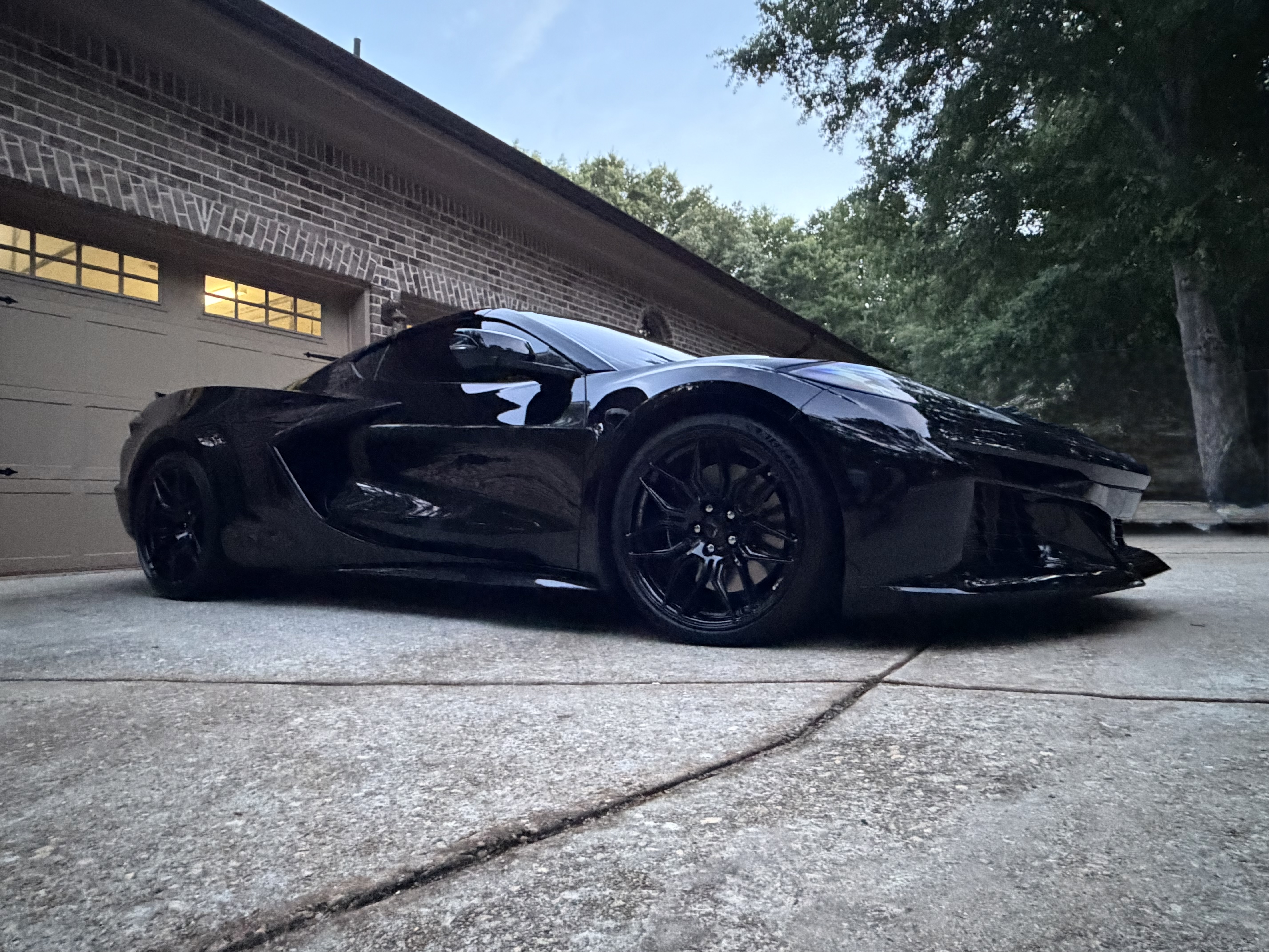 Used 2025 Chevrolet Corvette Z06 w/ Battery Protection Package RWD image 14