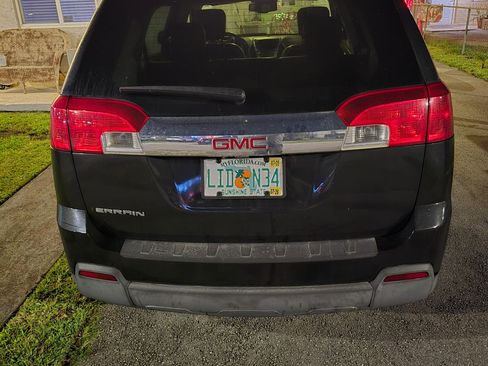 Used 2014 GMC Terrain SLT FWD image 1