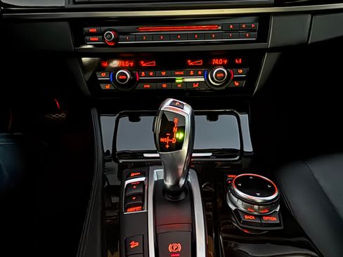 Used 2014 BMW 535i xDrive Sedan image 18