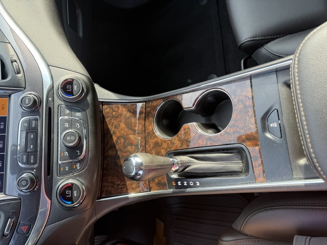 Used 2014 Chevrolet Impala LT FWD image 11