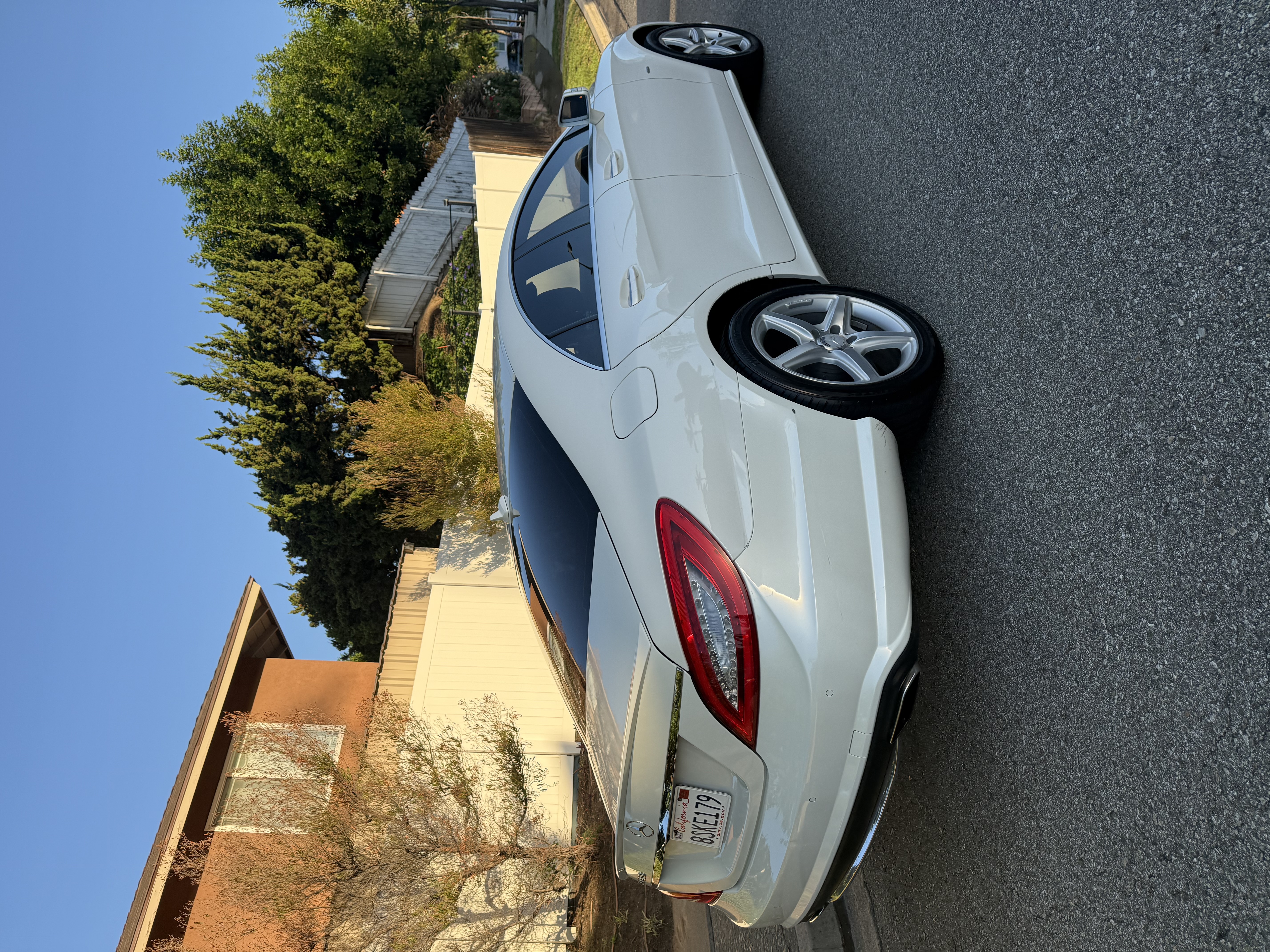 Used 2012 Mercedes-Benz CLS 550 image 16