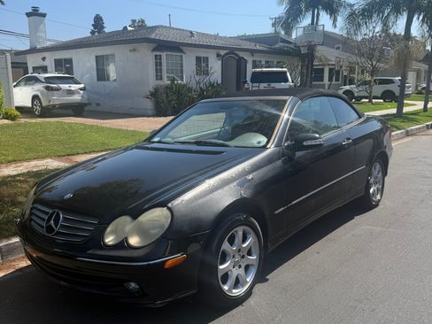 Used 2004 Mercedes-Benz CLK 320 Cabriolet image 4