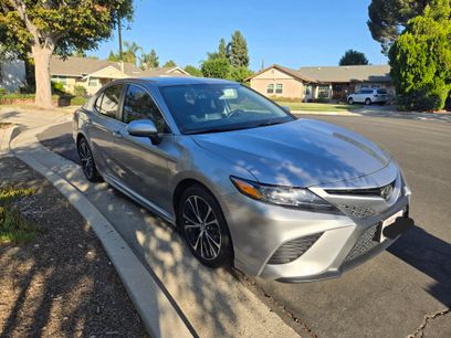 Used 2019 Toyota Camry SE