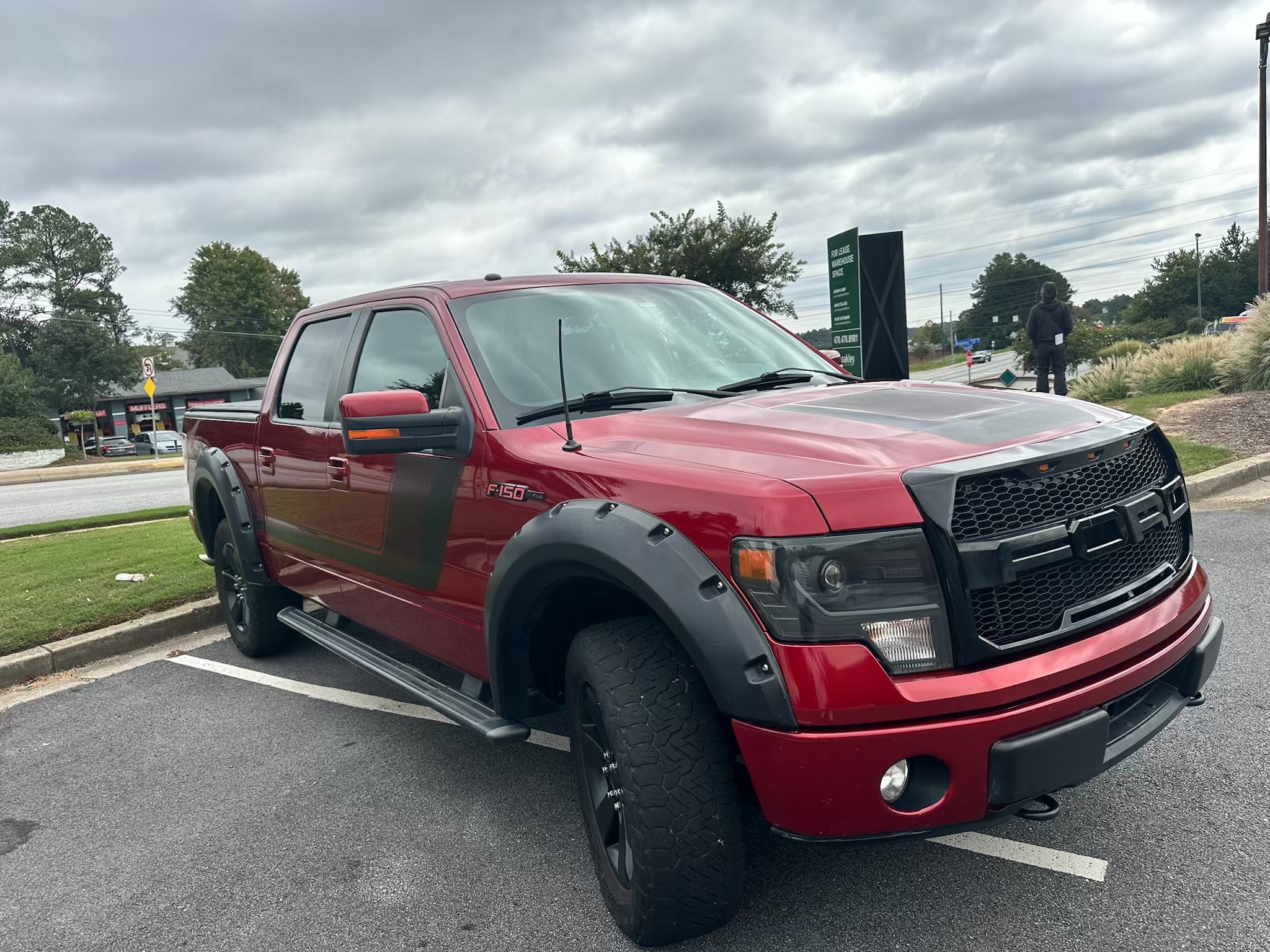 Used 2014 Ford F150 FX4 w/ Equipment Group 402A Luxury AWD/4WD image 1
