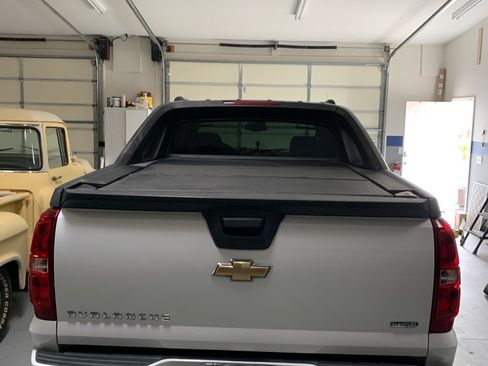 Used 2007 Chevrolet Avalanche LTZ w/ LTZ Preferred Equipment Group image 5