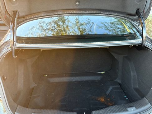 Used 2017 Chevrolet Cruze LS image 5