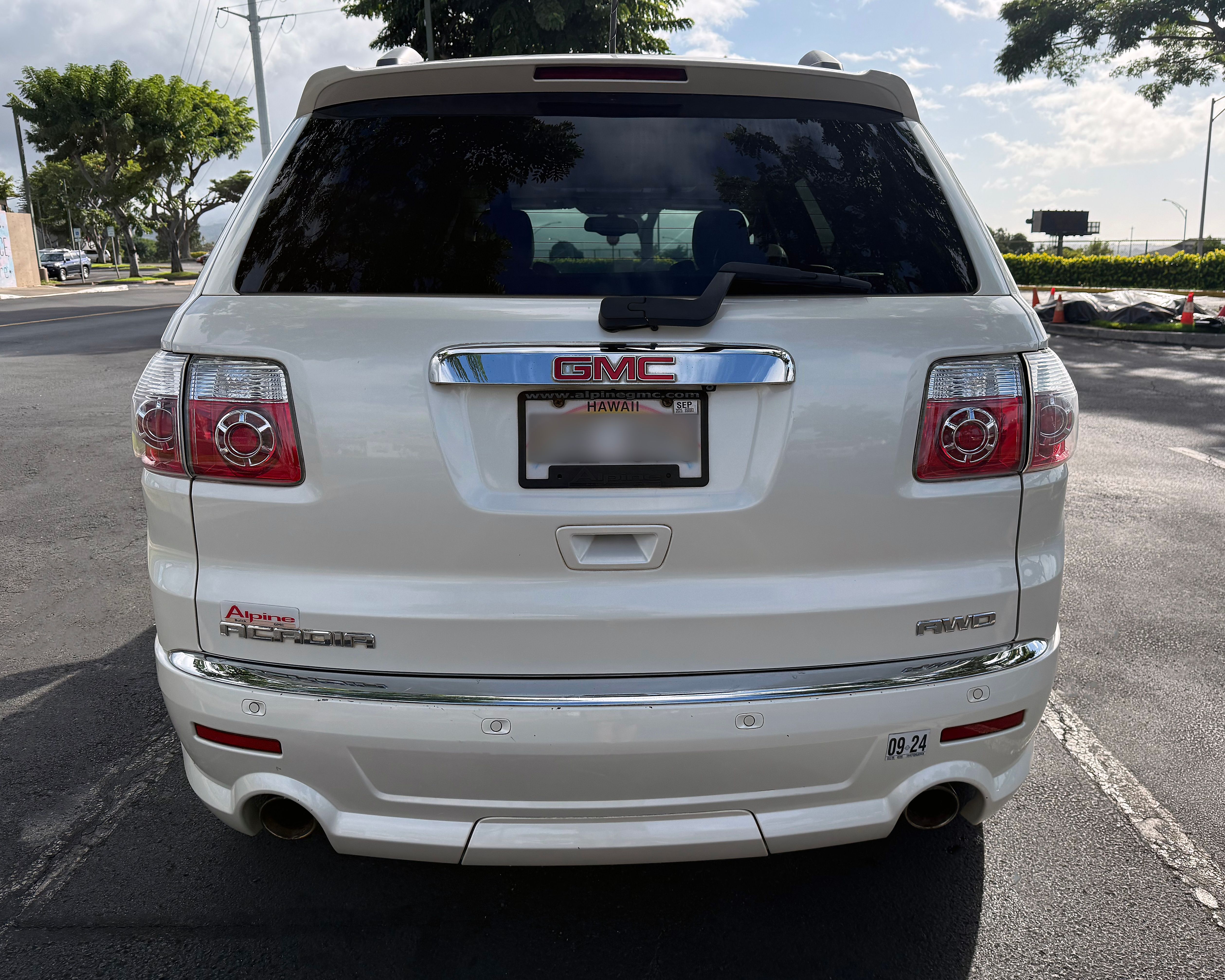 Used 2012 GMC Acadia Denali AWD/4WD image 6
