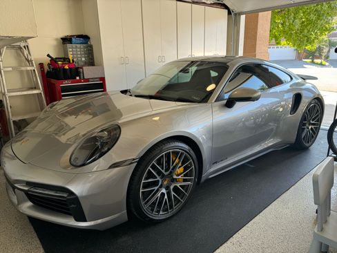 Used 2021 Porsche 911 Turbo S image 4