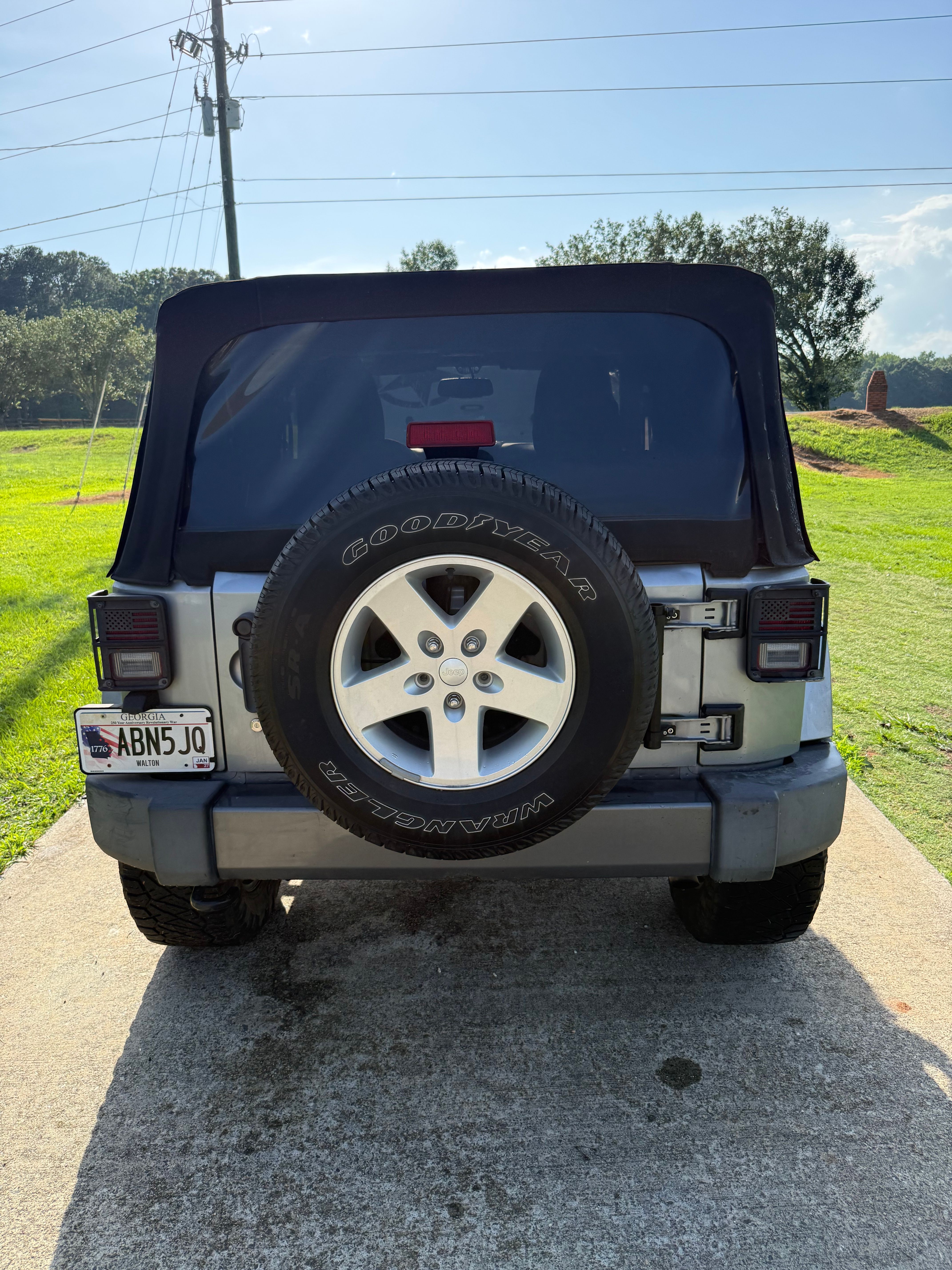 Used 2014 Jeep Wrangler Sport AWD/4WD image 8