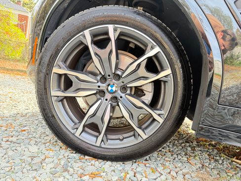 Used 2024 BMW X3 sDrive30i w/ Premium Package w/ZPA image 21