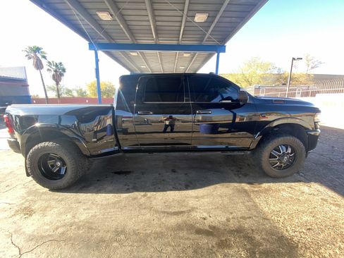 Used 2020 RAM 3500 Laramie image 11