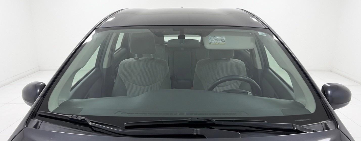 Used 2015 Toyota Prius V Two FWD image 2