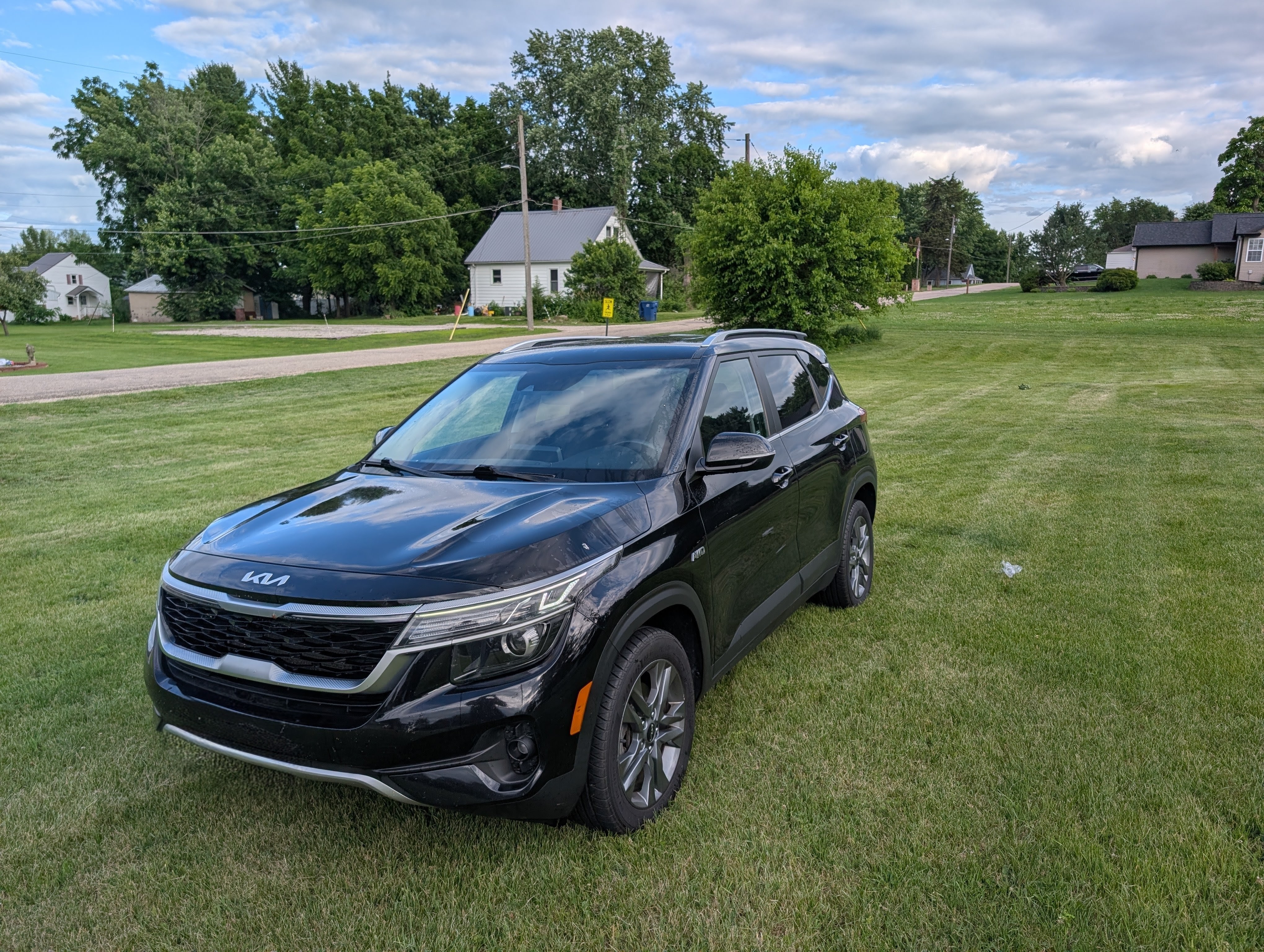 Used 2022 Kia Seltos S AWD/4WD image 5
