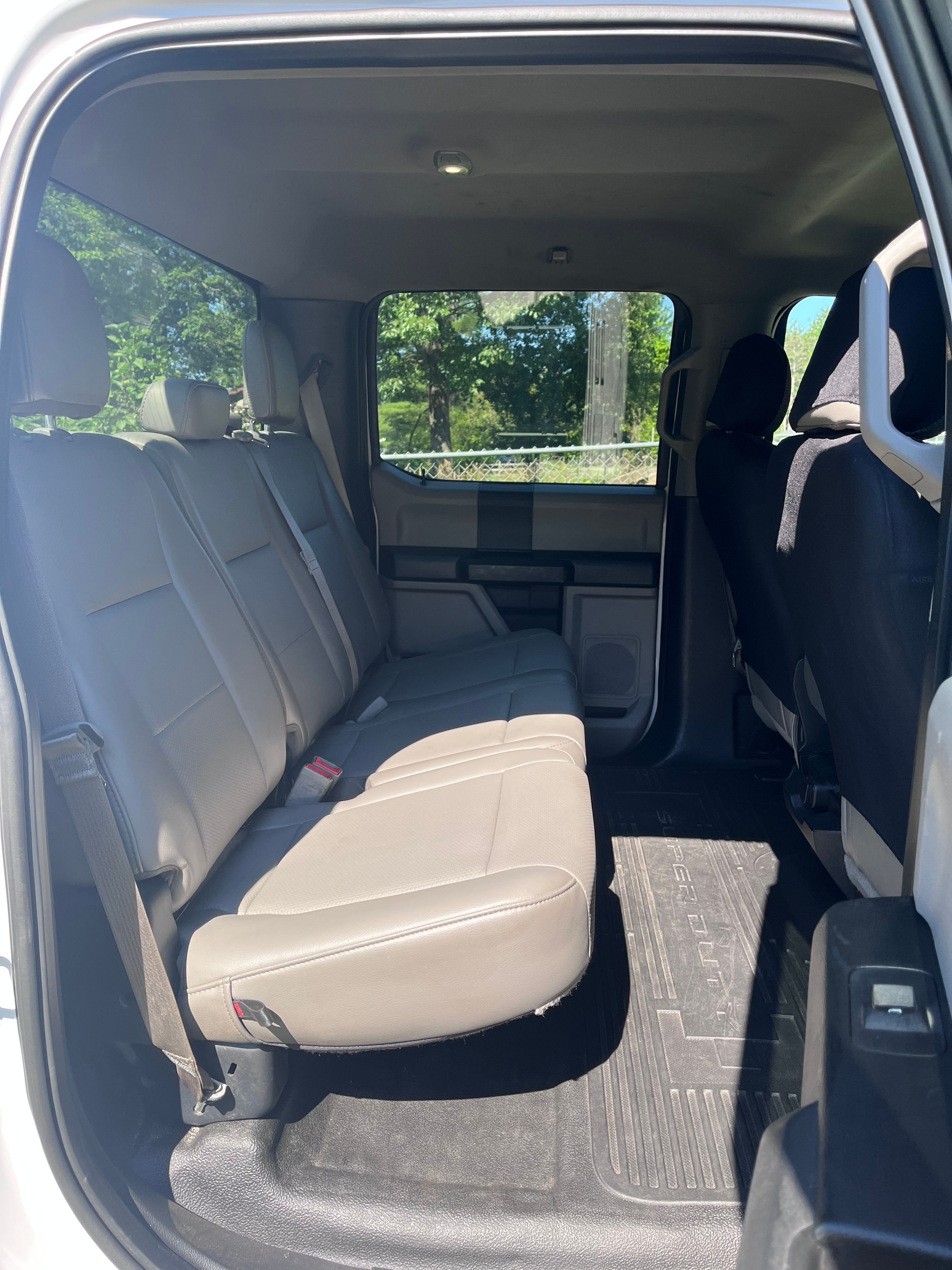 Used 2019 Ford F250 XL w/ Power Equipment Group AWD/4WD image 12