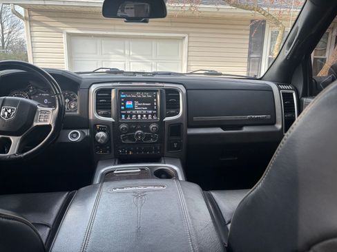 Used 2017 RAM 1500 Limited AWD/4WD image 19