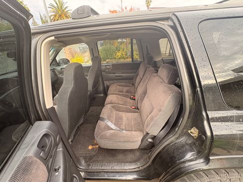 Used 2001 Dodge Durango SLT image 11