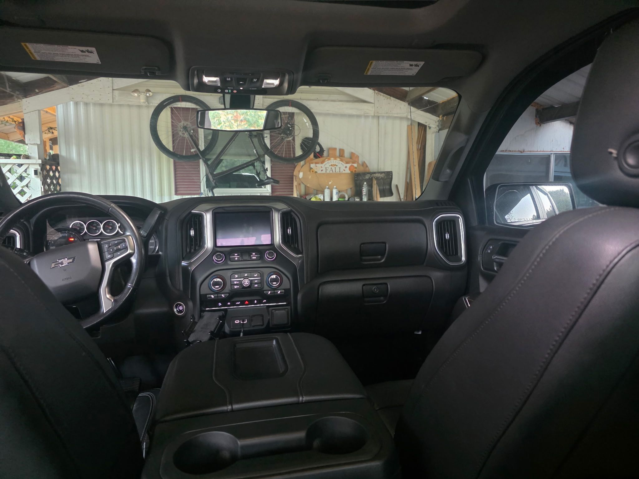 Used 2019 Chevrolet Silverado 1500 LT Trail Boss AWD/4WD image 4