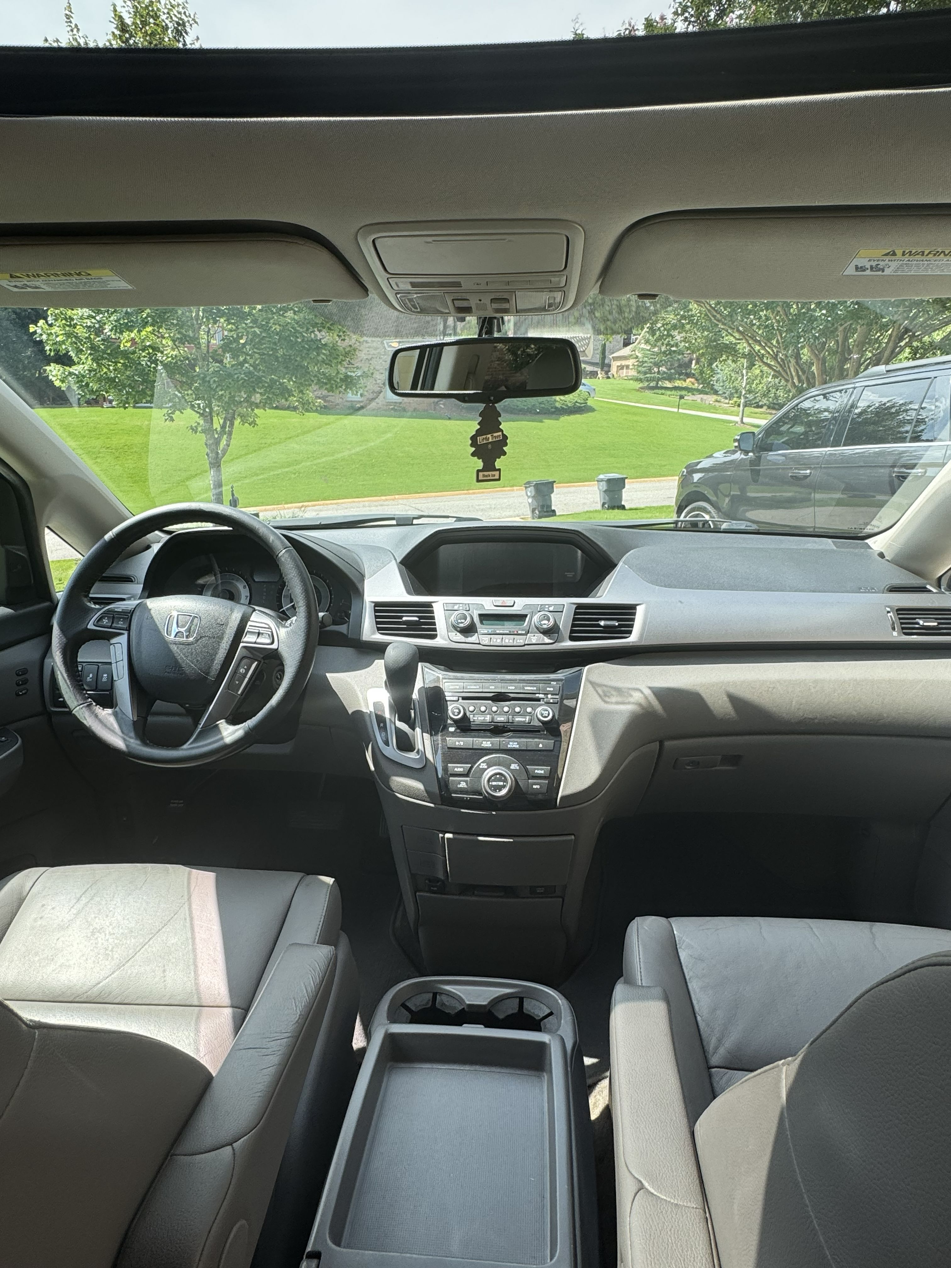 Used 2013 Honda Odyssey Touring Elite image 12