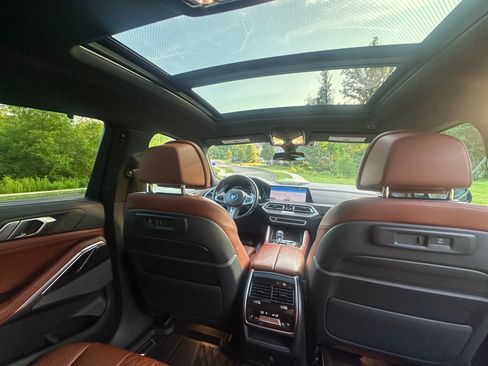 Used 2023 BMW X6 xDrive40i w/ Executive Package AWD/4WD image 9