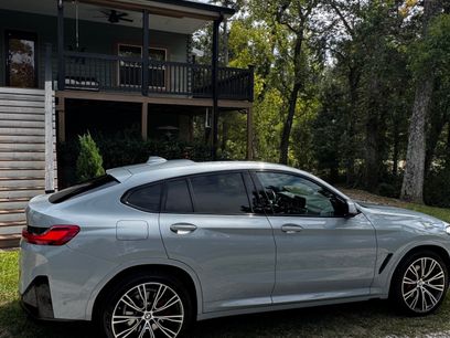 Used 2022 BMW X4 xDrive30i w/ M Sport Package 2