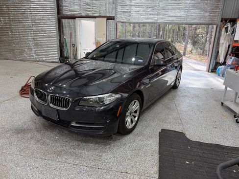 Used 2014 BMW 528i Sedan image 1