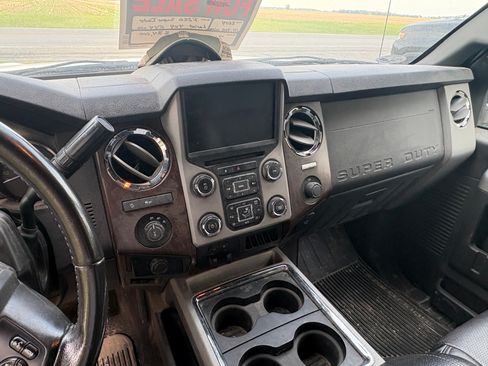 Used 2014 Ford F250 Lariat w/ Chrome Package AWD/4WD image 8