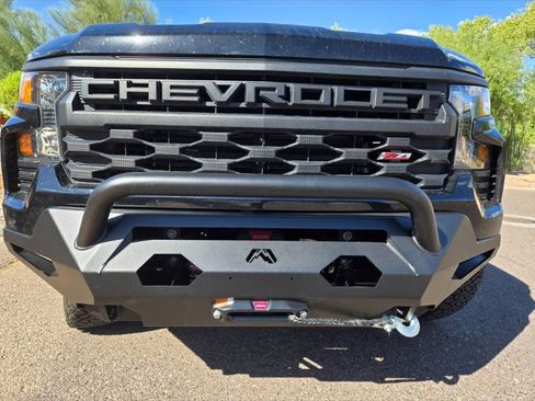 Used 2022 Chevrolet Silverado 1500 Custom Trail Boss image 4