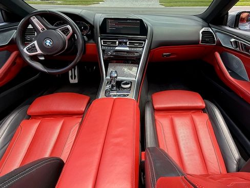Used 2022 BMW 840i Convertible w/ Comfort Seating Package image 9
