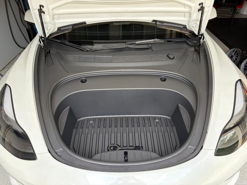 Used 2023 Tesla Model 3 Standard Range RWD image 10