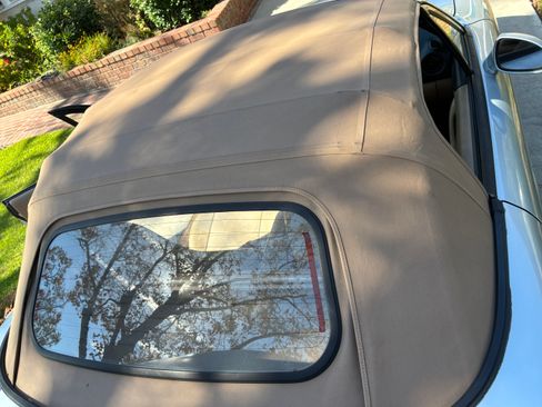 Used 2000 MAZDA MX-5 Miata LS RWD image 19