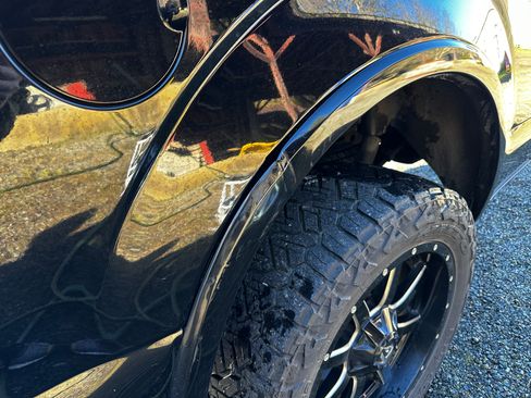 Used 2018 Ford F150 Limited image 19