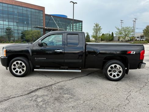 Used 2013 Chevrolet Silverado 1500 LT w/ All-Star Edition AWD/4WD image 1