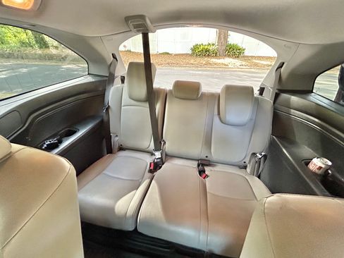 Used 2021 Honda Odyssey EX-L image 10