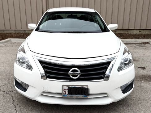 Used 2013 Nissan Altima 2.5 S image 4