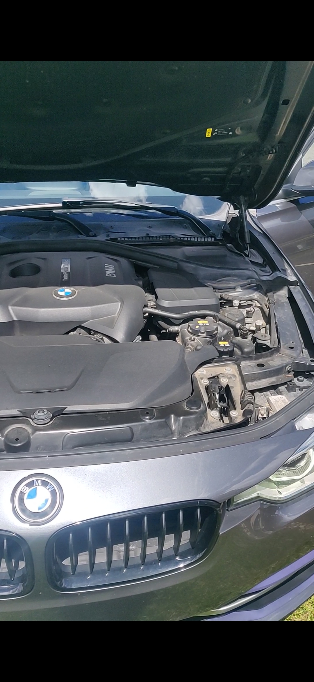 Used 2018 BMW 330i xDrive Sedan w/ Convenience Package AWD/4WD image 12