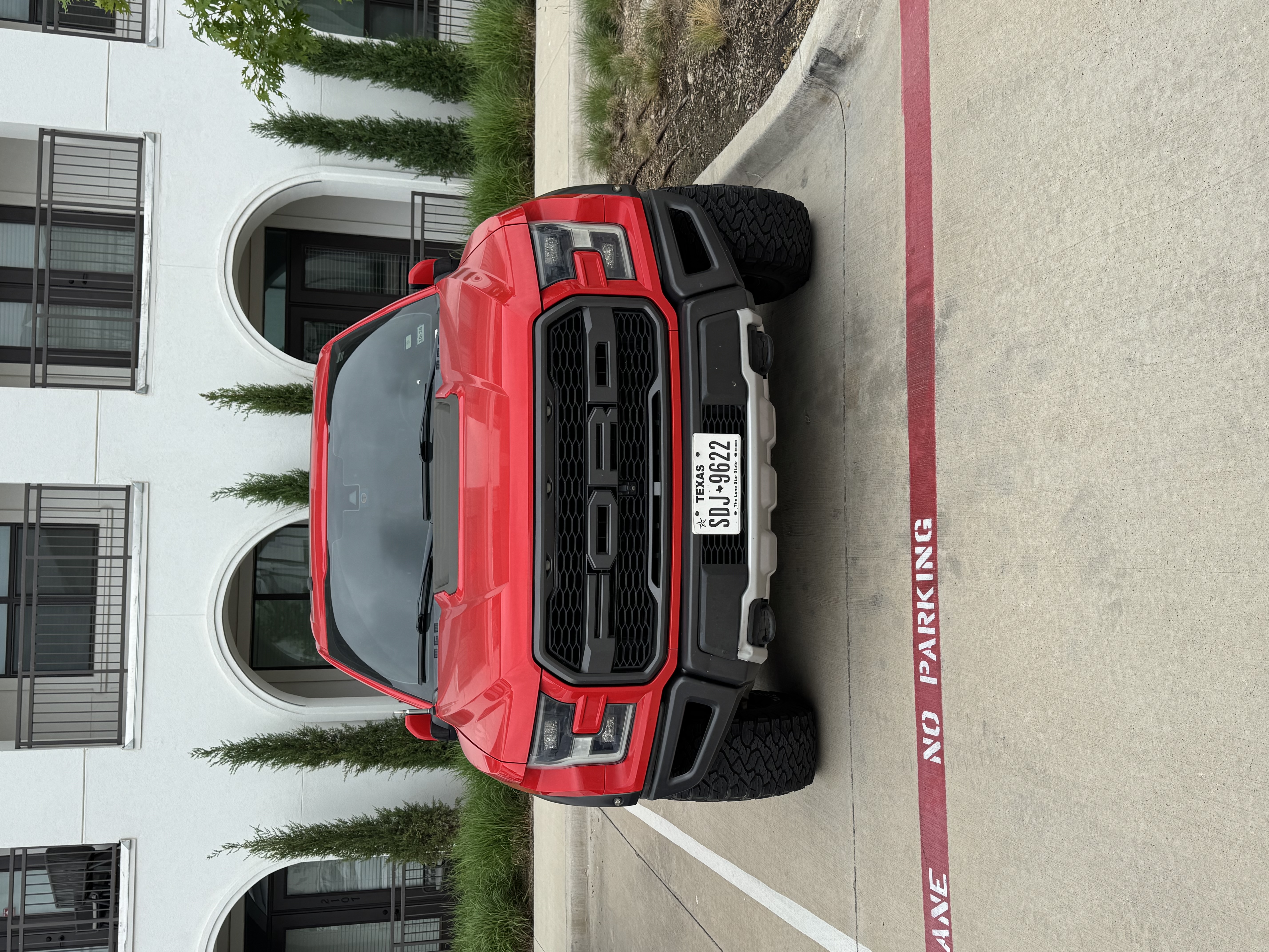 Used 2018 Ford F150 Raptor w/ Equipment Group 802A Luxury AWD/4WD image 1