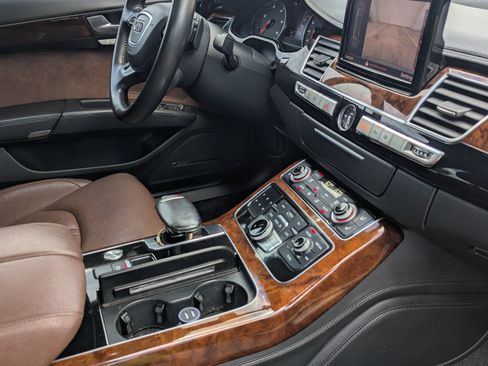 Used 2014 Audi A8 L TDI w/ Premium Package image 11