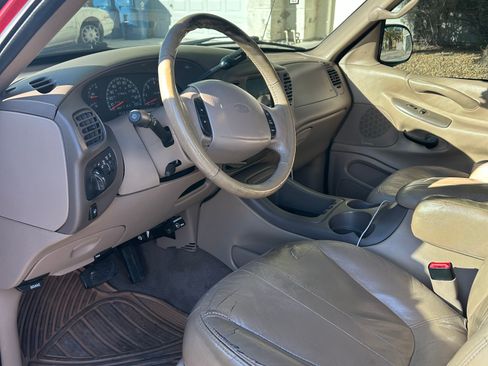 Used 1998 Ford Expedition Sport Utility 4D image 16
