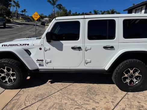 Used 2019 Jeep Wrangler Unlimited Rubicon image 4