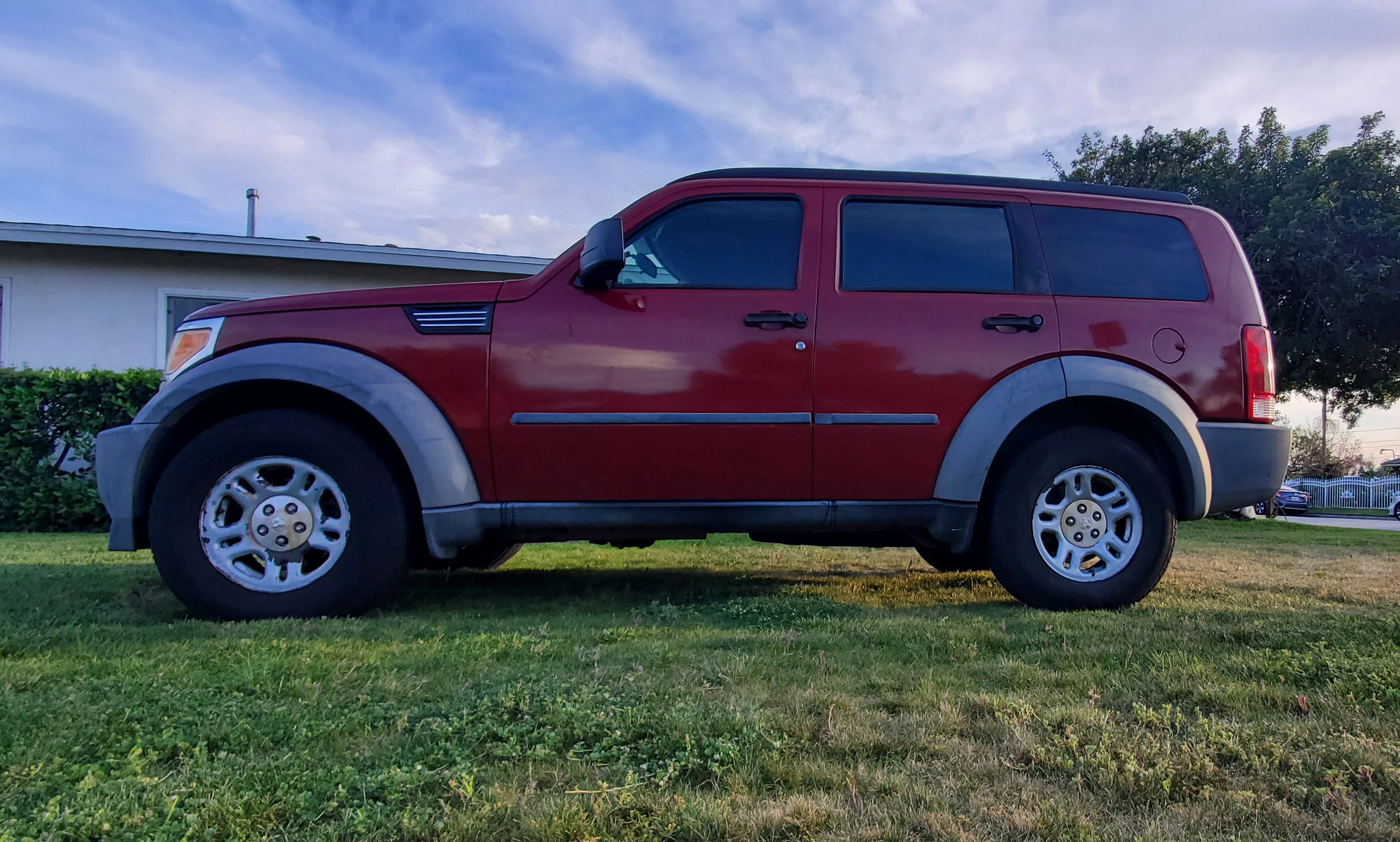 Used 2008 Dodge Nitro SXT RWD image 8