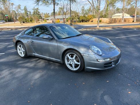 Used 2005 Porsche 911 Carrera image 5