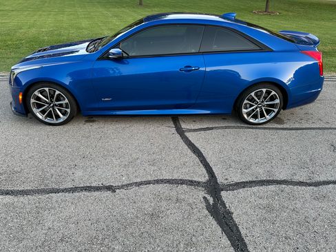 Used 2016 Cadillac ATS V w/ Carbon Fiber Package image 2