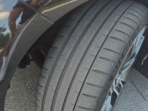 Used 2018 Kia Stinger GT2 image 11