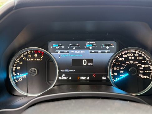 Used 2018 Ford F150 Limited image 13