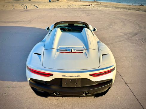 Used 2023 Maserati MC20 Spyder RWD image 12