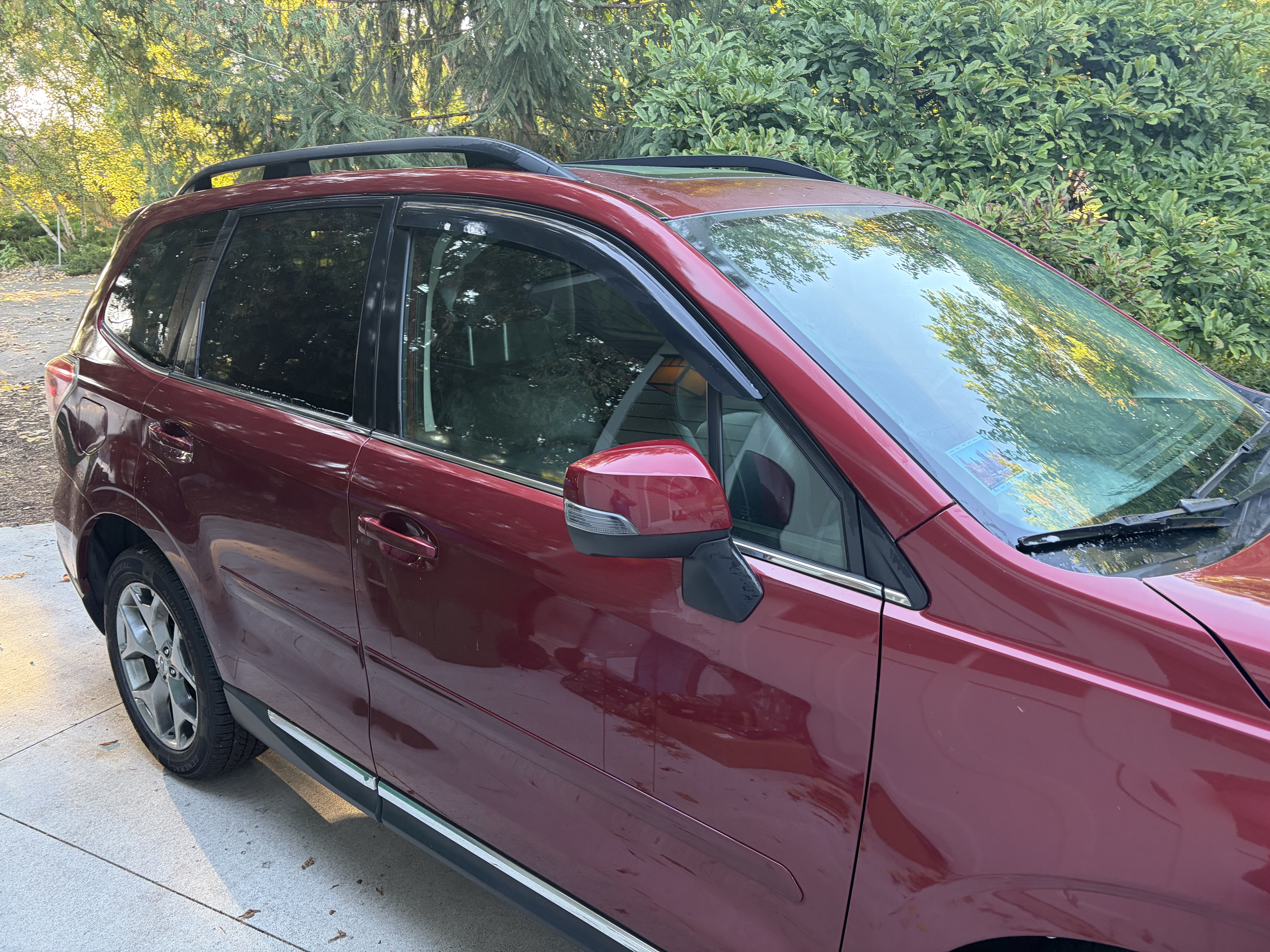 Used 2017 Subaru Forester 2.5i Touring AWD/4WD image 5