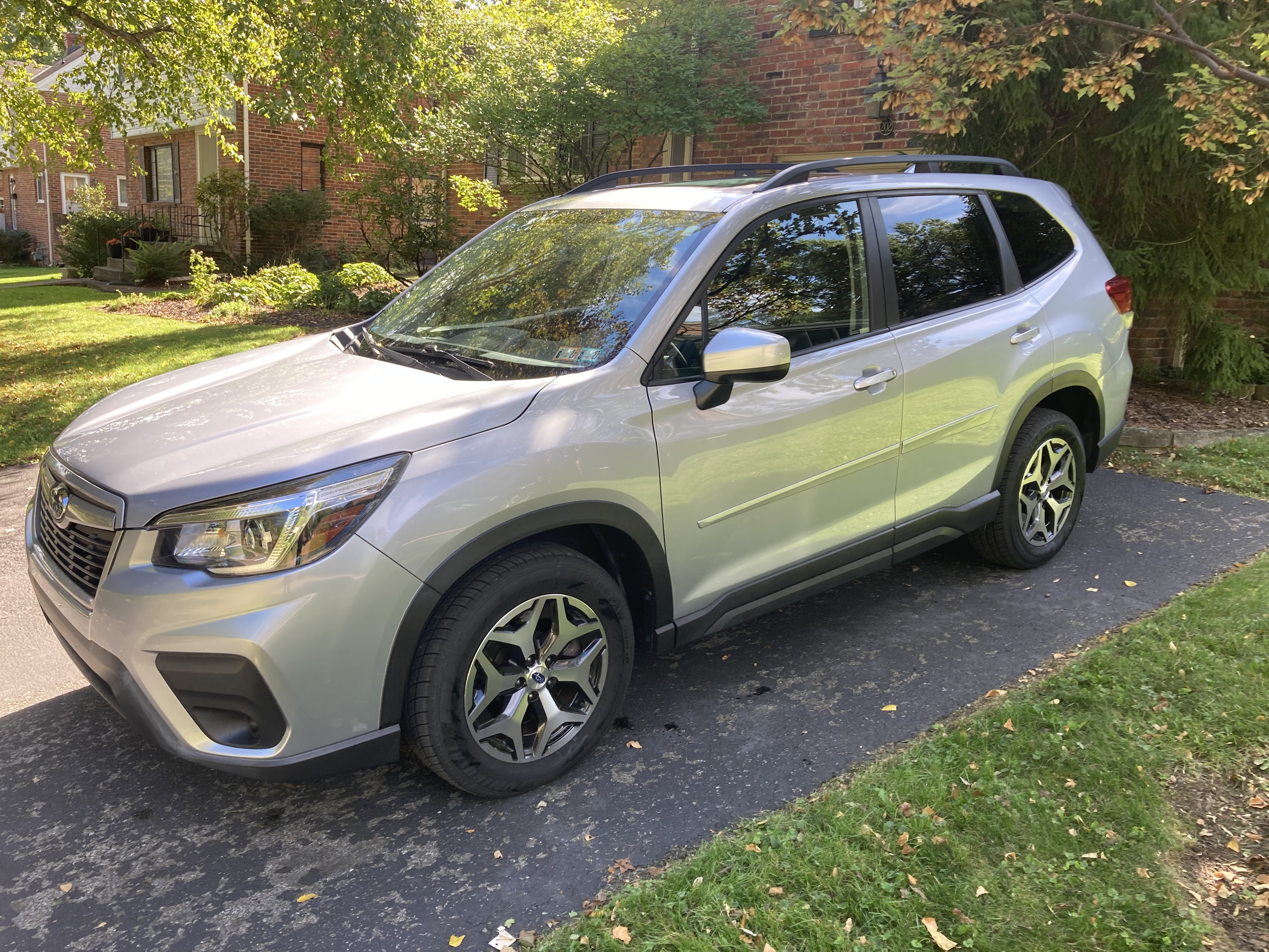 Used 2019 Subaru Forester Premium w/ All-Weather Package AWD/4WD image 29