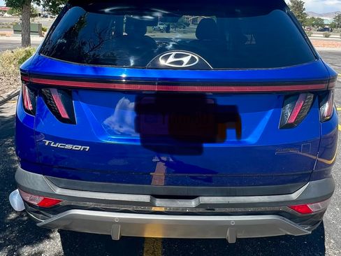 Used 2022 Hyundai Tucson Limited w/ Cargo Package FWD image 4