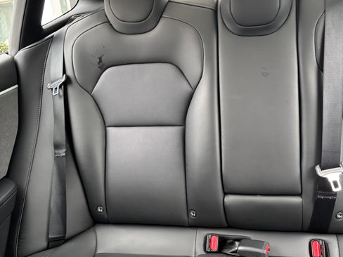 Used 2025 Tesla Model 3 Long Range image 8